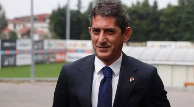 GSli eski yöneticinin başı eski sevgilisiyle belada